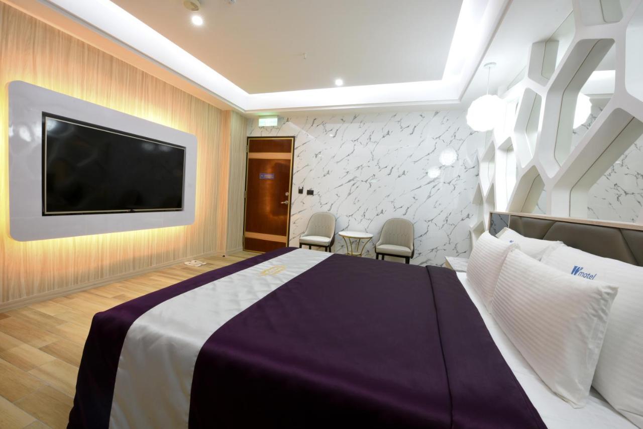 W3 Motel Luzhu 외부 사진