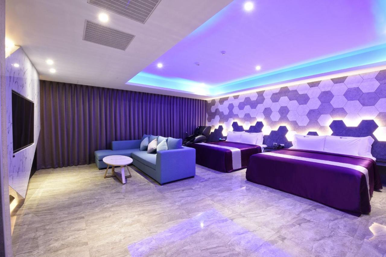 W3 Motel Luzhu 외부 사진